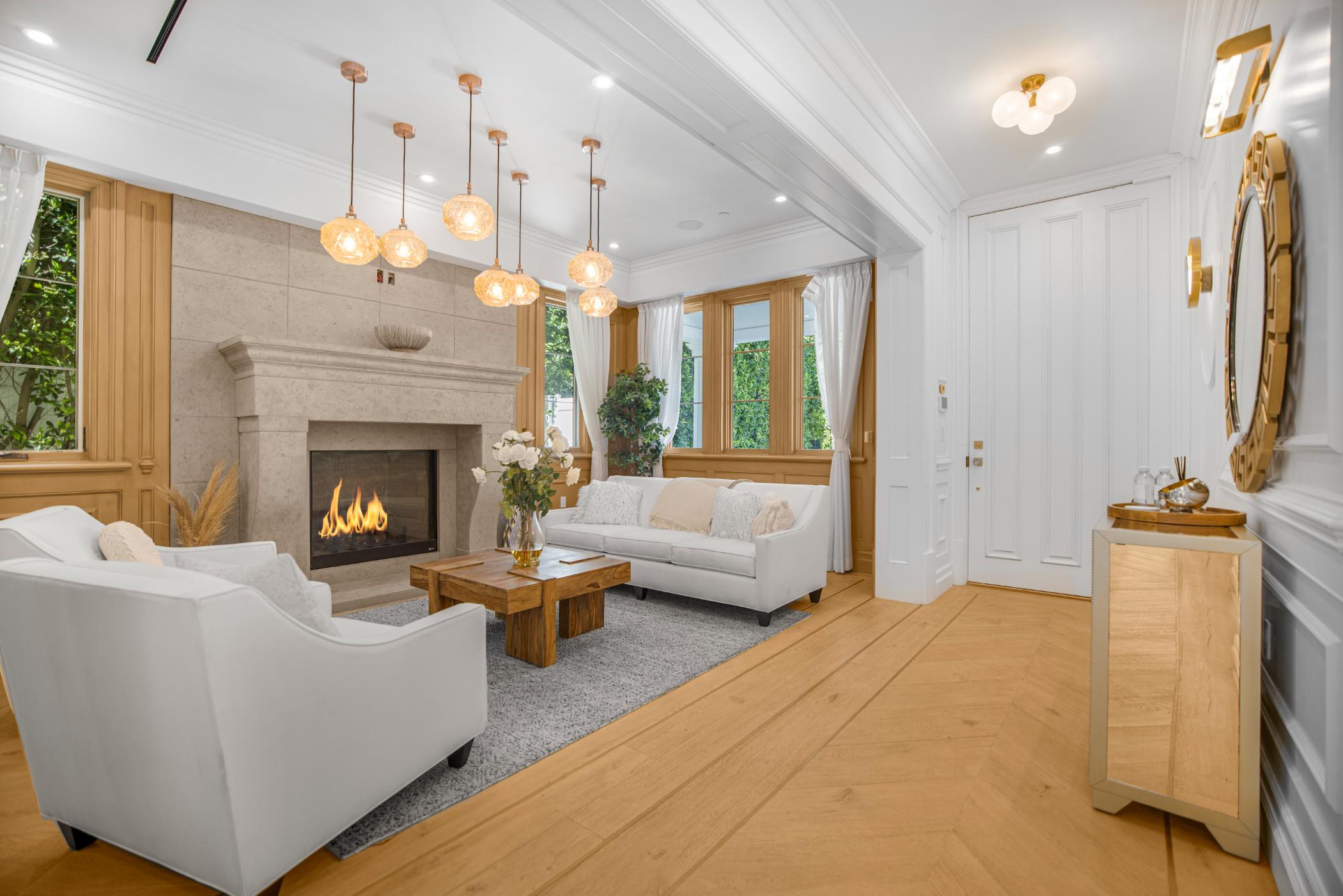 Spaulding Ave Farmhouse gallery image 9