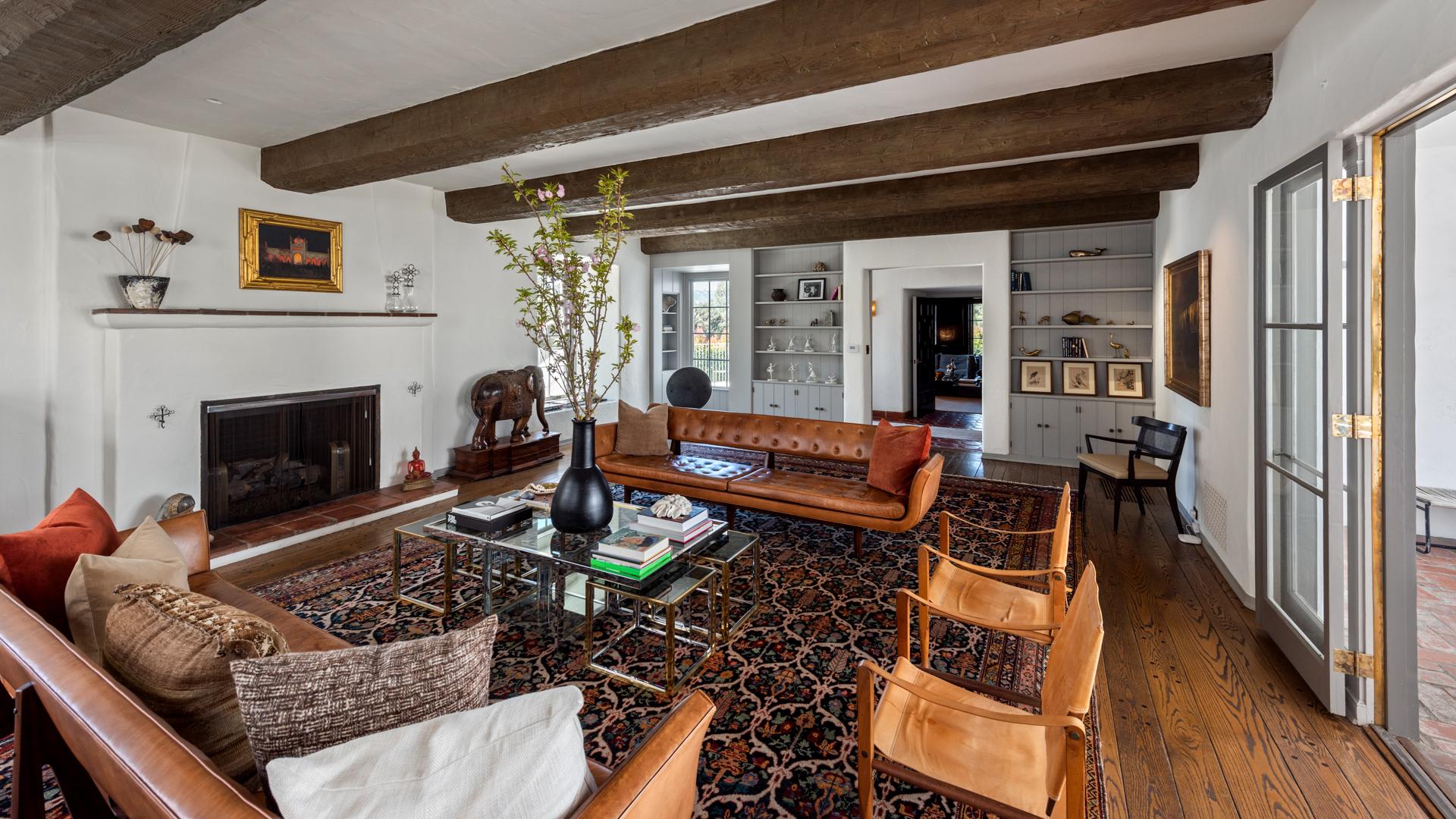 Howard Hughes Estate gallery image 6
