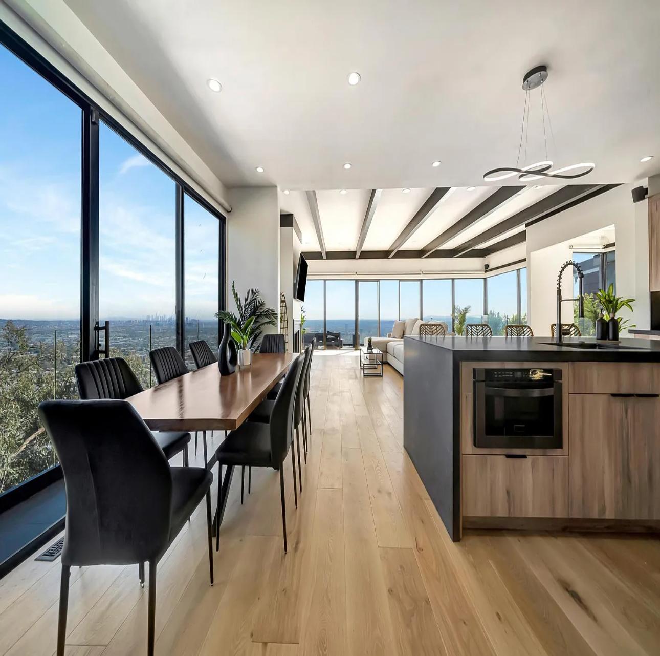 Skyview Estate gallery image 10