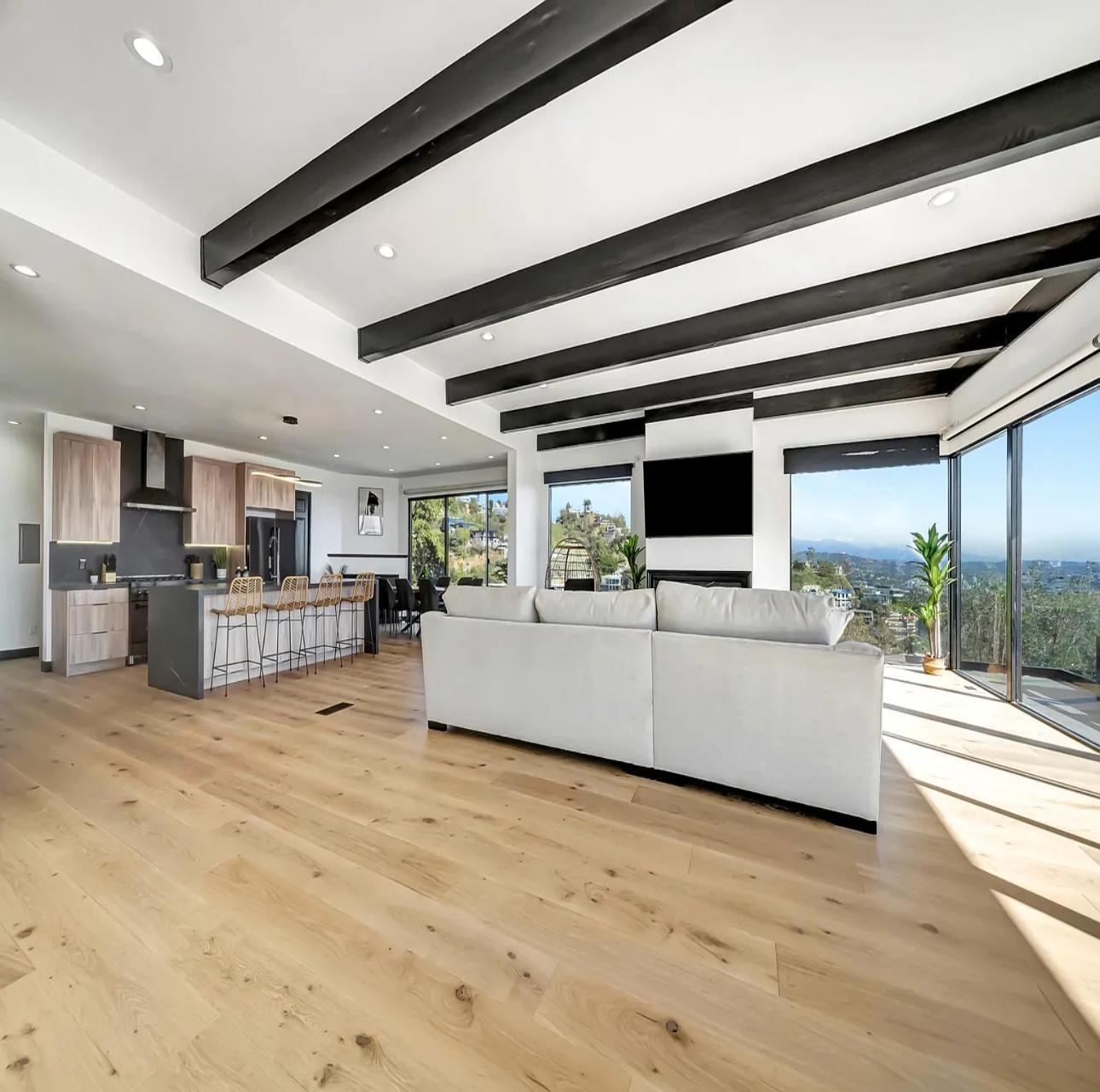 Skyview Estate gallery image 9
