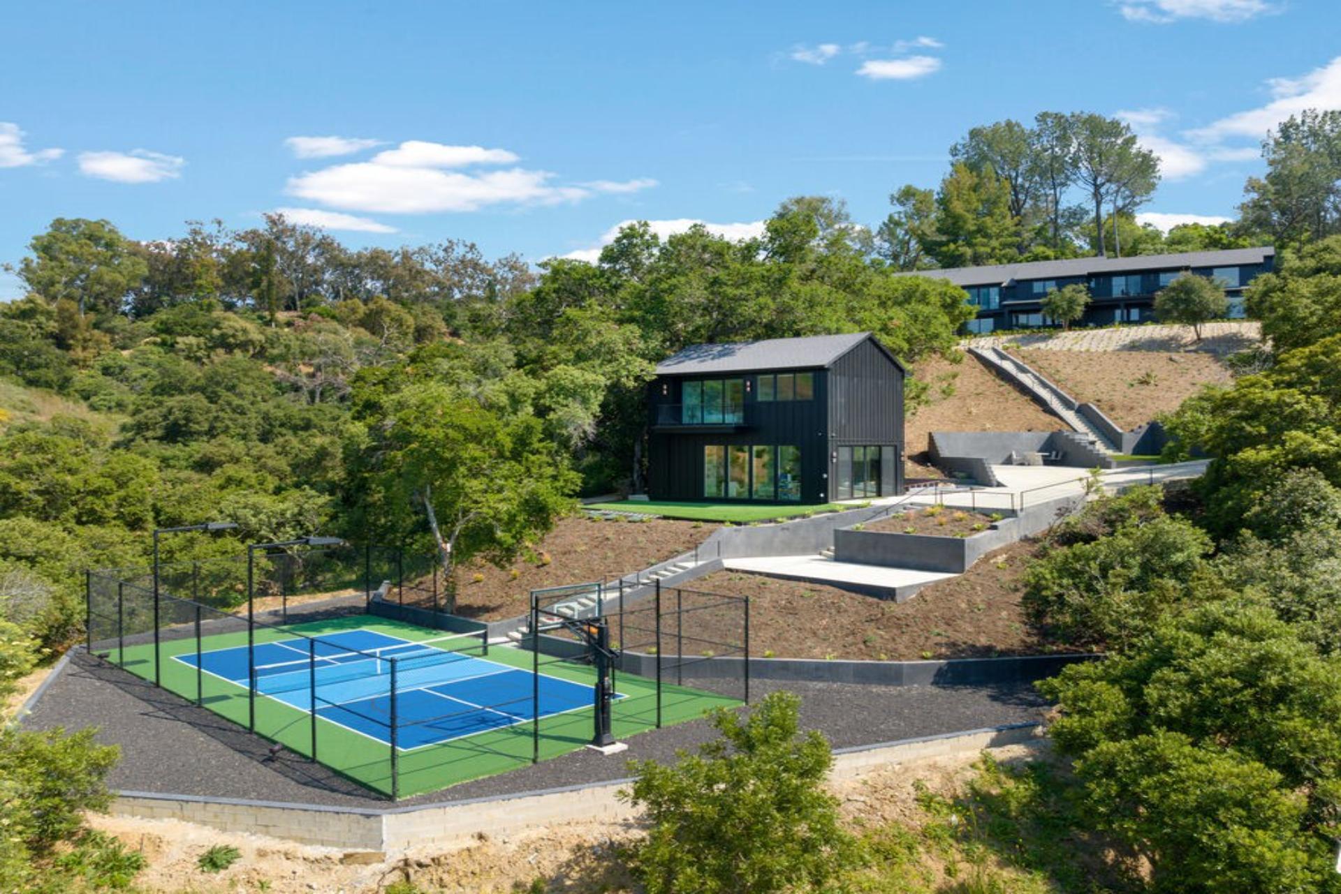 Oak Haven Sanctuary gallery image 4