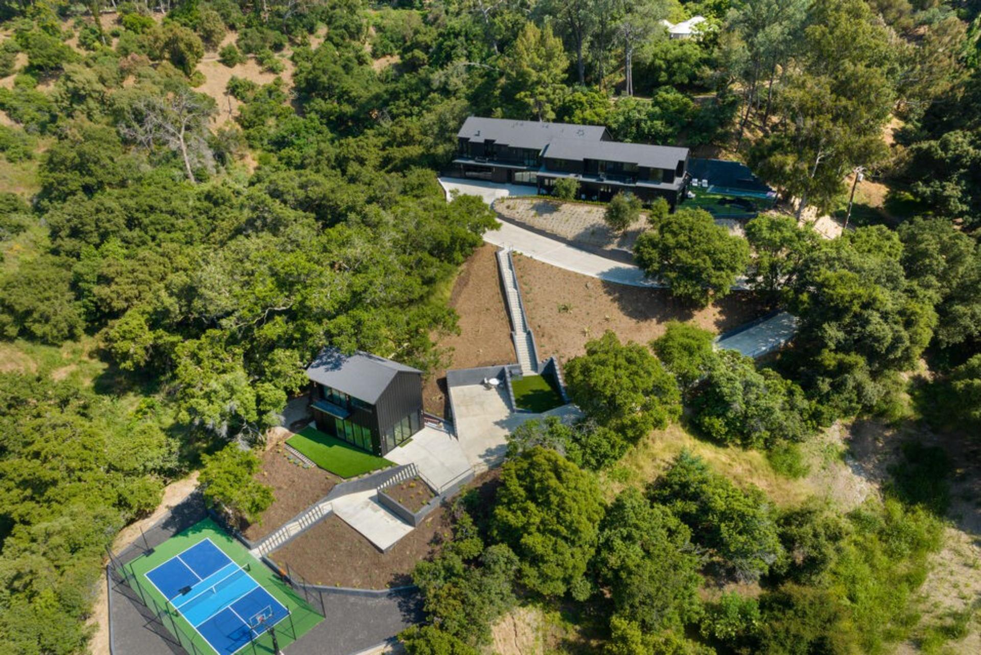 Oak Haven Sanctuary gallery image 9