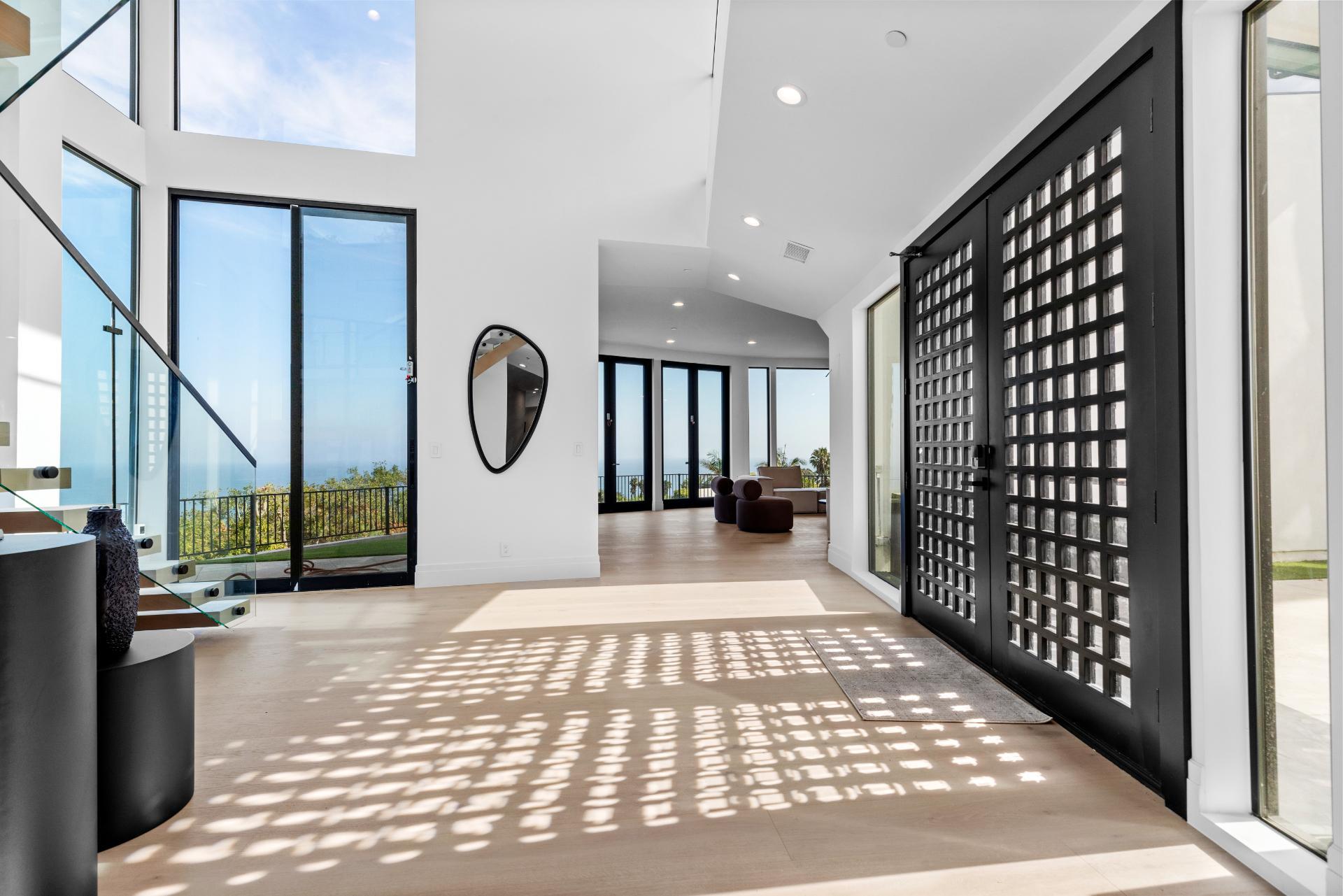 Malibu Meadows gallery image 4