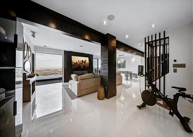 The Infinity View gallery image 8