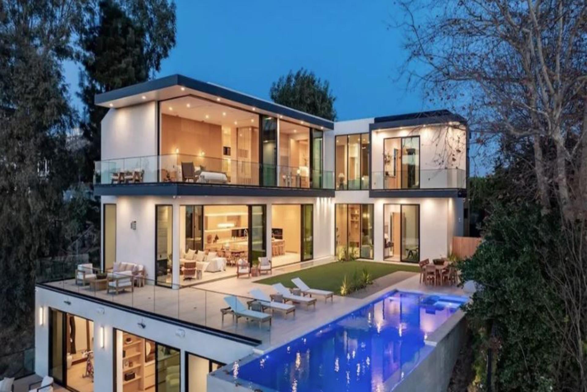 Glassridge Residence gallery image 6