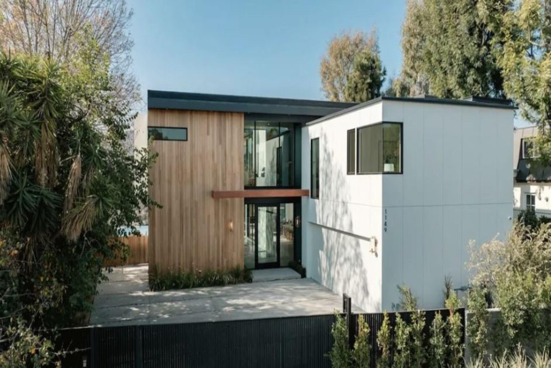 Glassridge Residence gallery image 7
