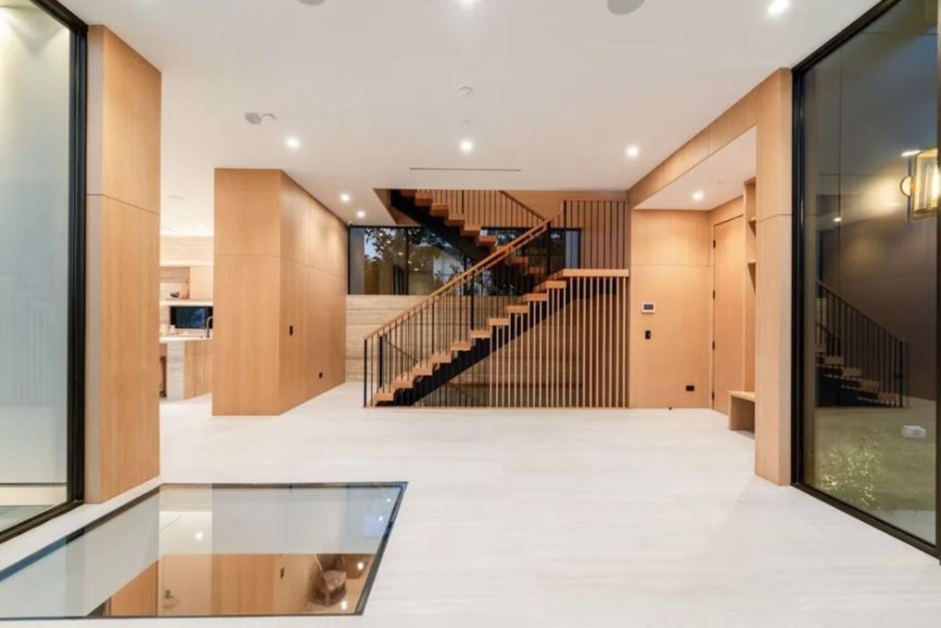 Glassridge Residence gallery image 10