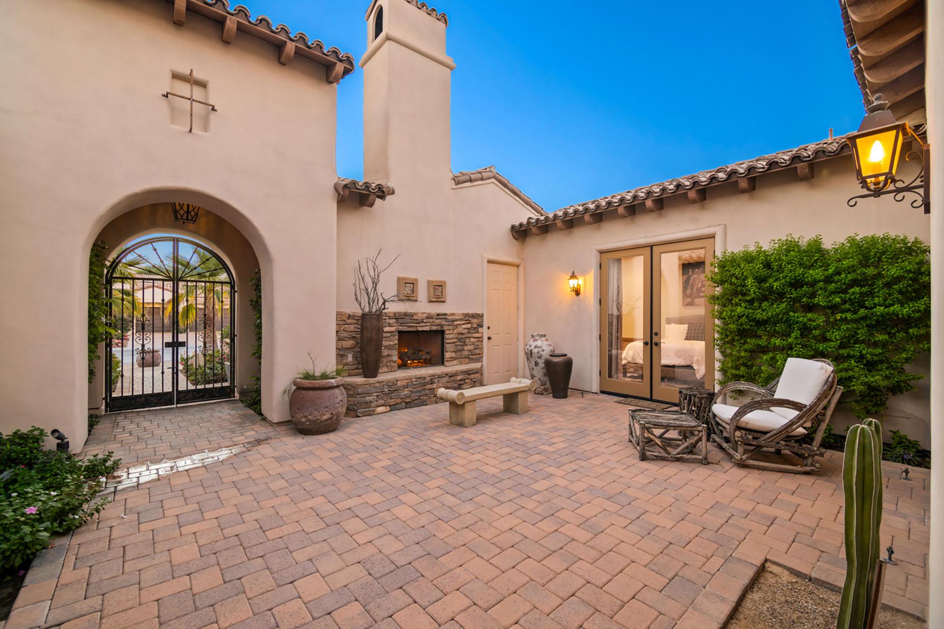 Dolce Vita 5000' All Suite PGA West Villa, Pool, Spa, Firepit gallery image 8