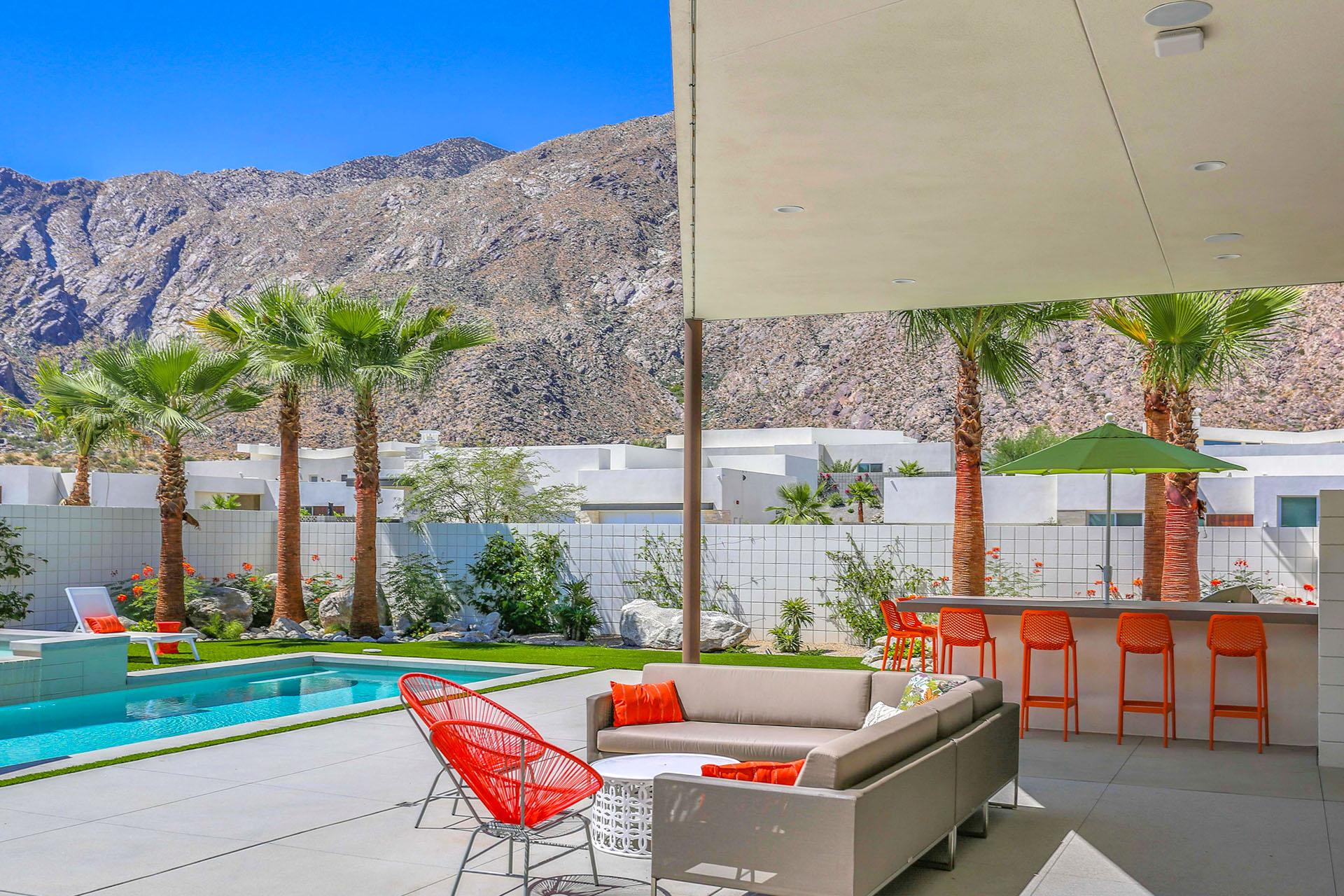 Blue Skye Modern 4 Suites, Mid Mod Inspired Pool Pad! gallery image 5