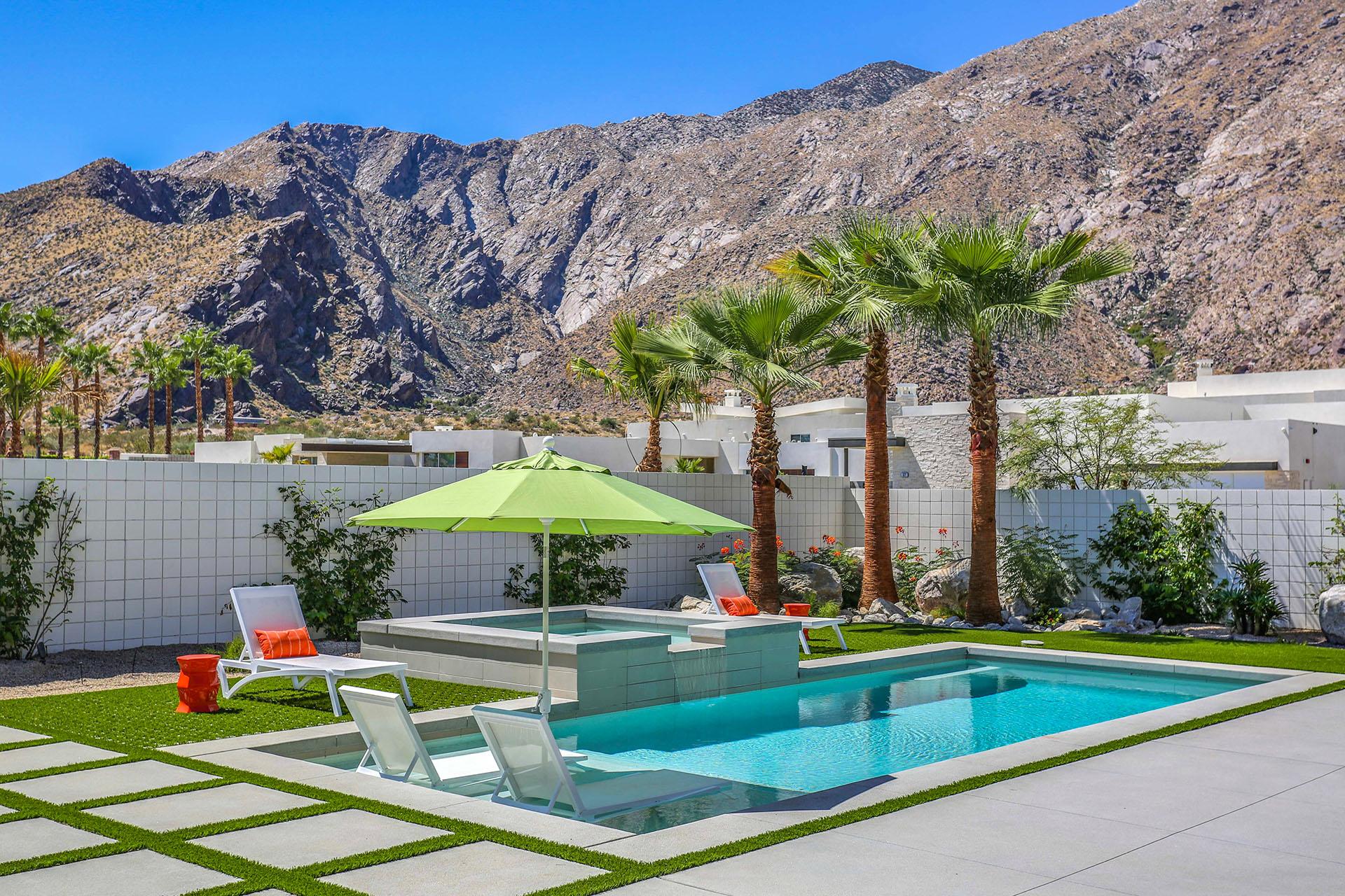 Blue Skye Modern 4 Suites, Mid Mod Inspired Pool Pad! gallery image 3