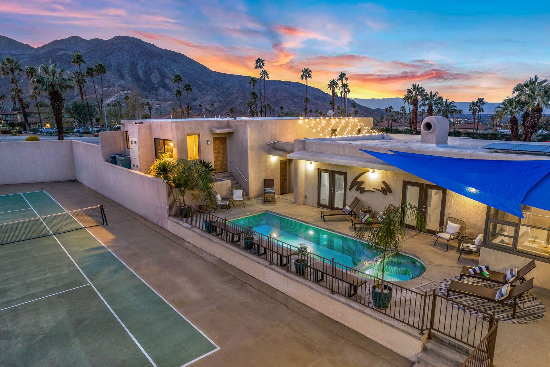 El Paseo Tennis Retreat 6 BR w/ Private Court