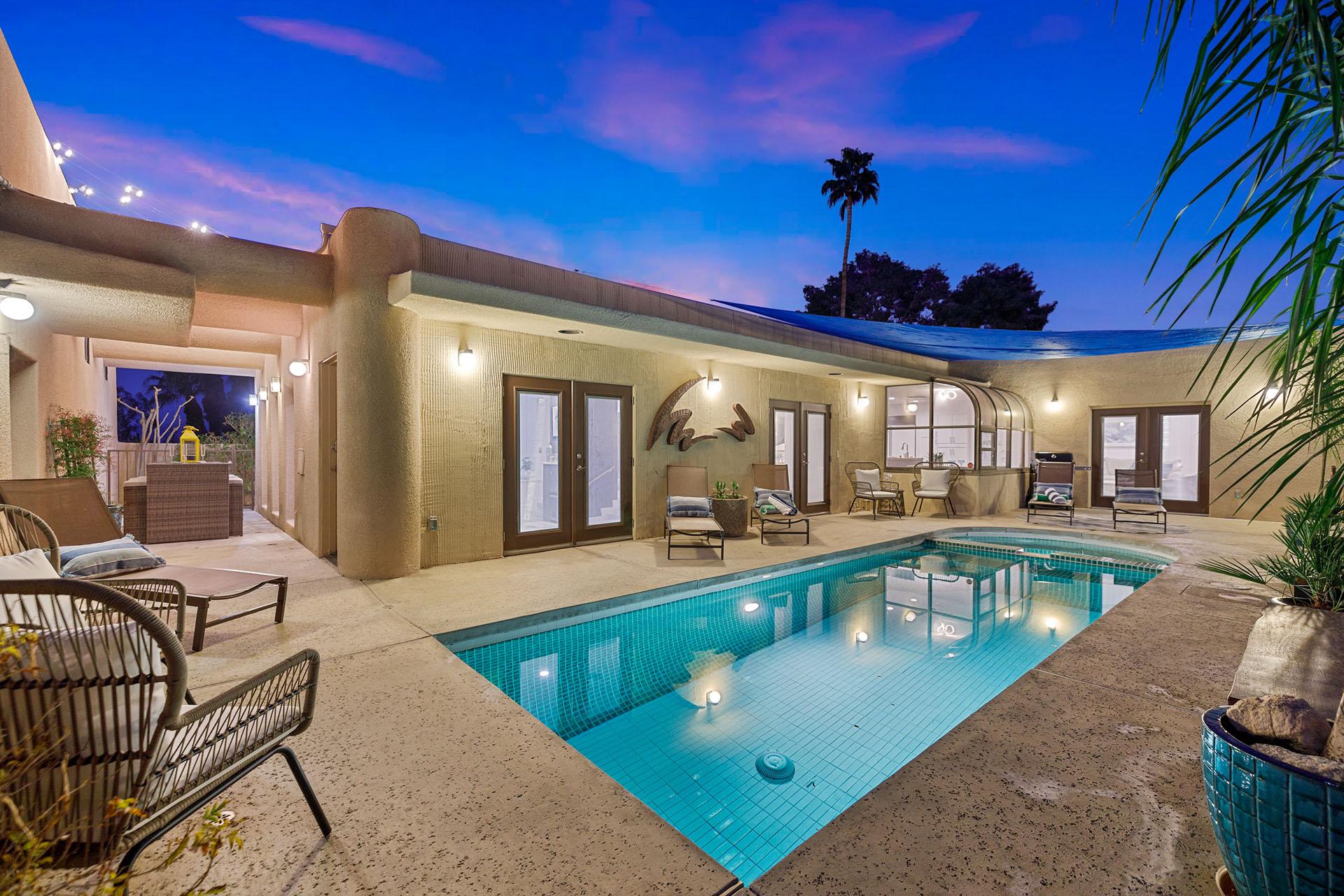 El Paseo Tennis Retreat 6 BR w/ Private Court gallery image 7