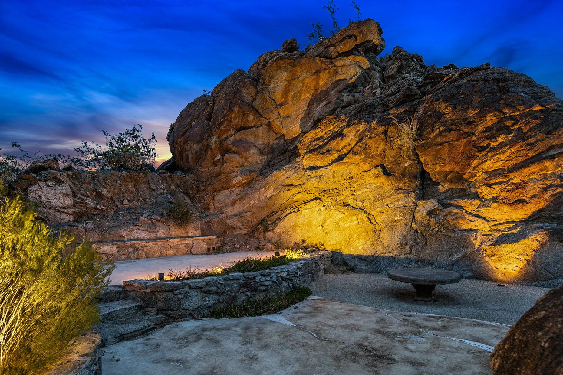 Somerset Ranch 6 BR, 28 acre hillside retreat gallery image 3