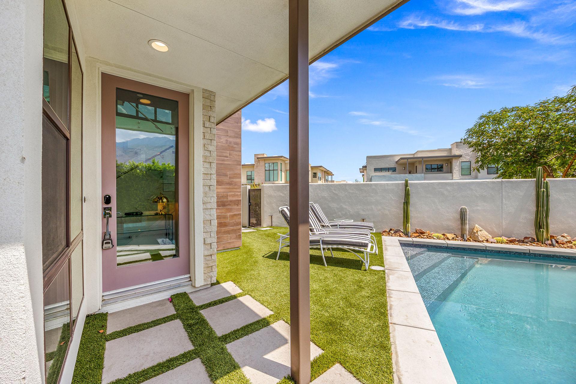 Sky Loft Poolside in Palm Springs gallery image 9