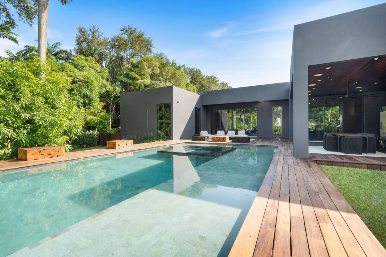 Bali-Inspired Luxury Villa w/ Saltwater Pool + Spa gallery image 8