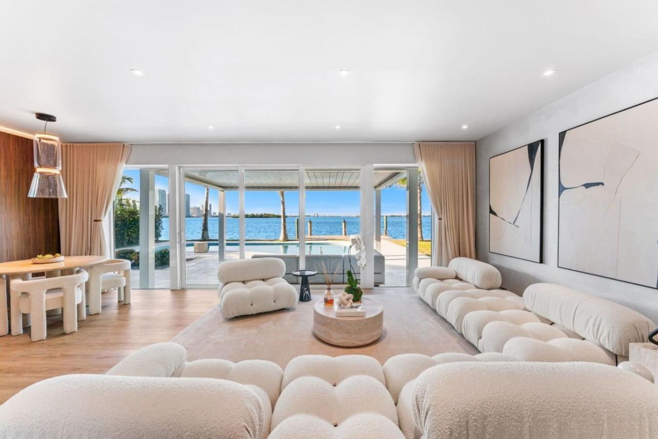 Miami Waterfront Villa w/ Pool, Spa & Sunset Views gallery image 10