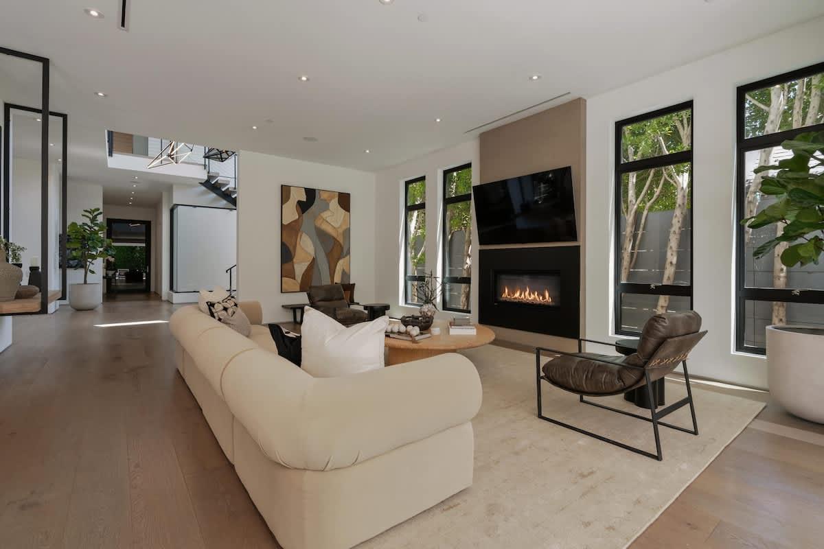 Villa Croft | Beverly Hills Luxury Hideaway gallery image 5