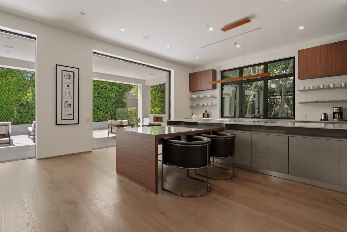 Villa Croft | Beverly Hills Luxury Hideaway gallery image 8